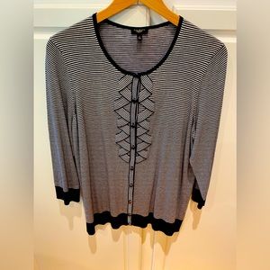 Women’s sweater